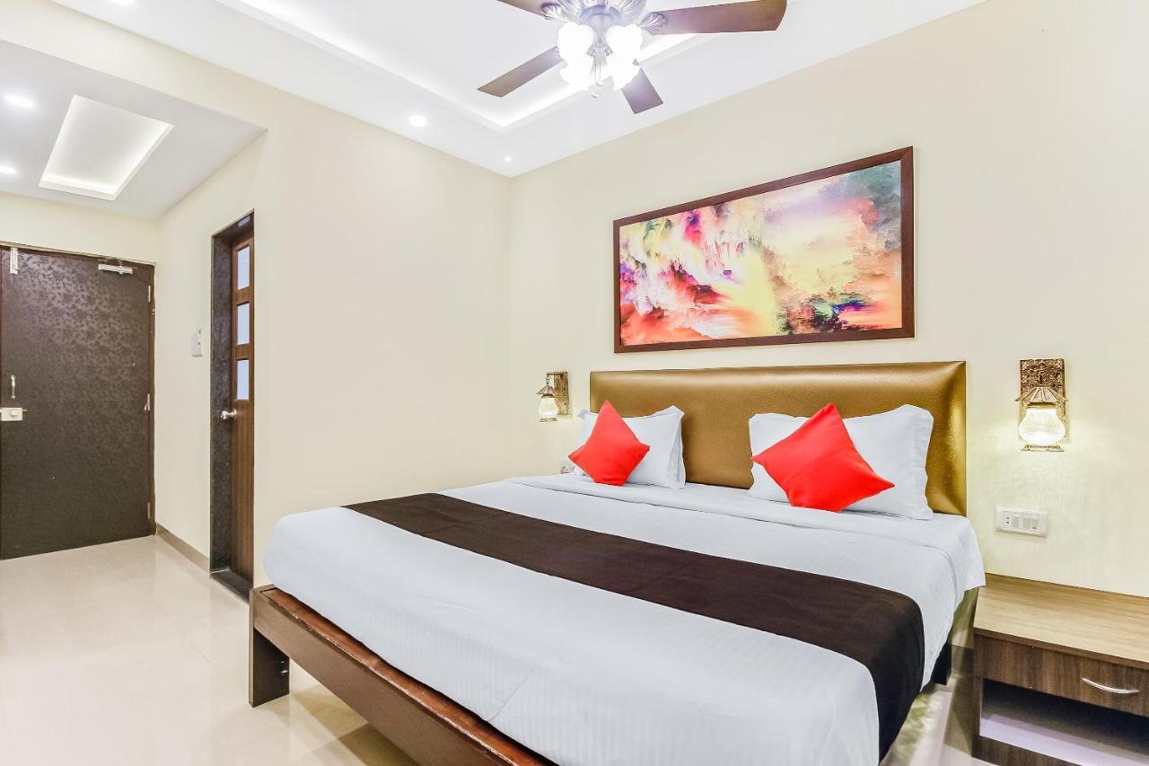 Capital O 64180 Adam'S Beach Resort Baga Buitenkant foto